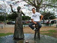 Esttua de Elis Regina na Usina do Gasmetro