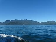 Passeio de barco na Baia da Ilha Grande