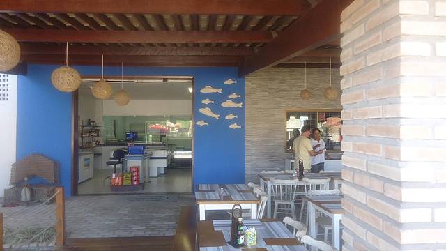 Restaurante Noronha especializado em pescados frescos.