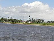 Passeio de barco no rio