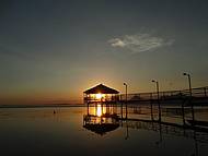 Lindo entardecer na lagoa de Araatiba