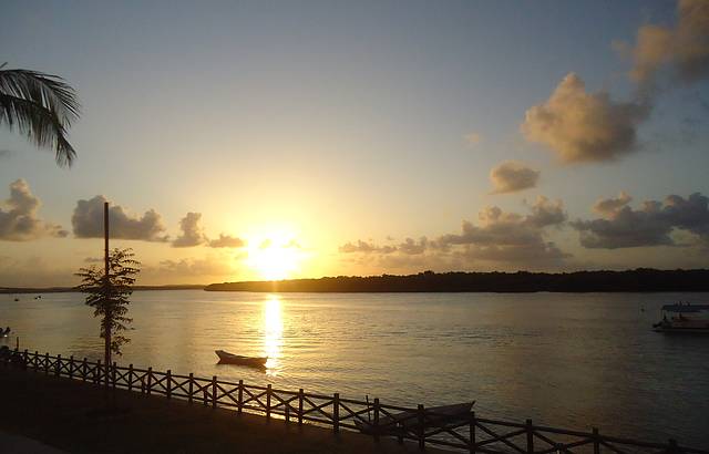 Pôr do Sol na orla de mesmo nome