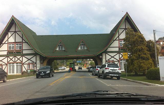 Entrada e sada da Cidade.