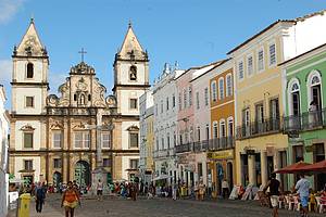 Apreciar a Igreja e Convento de So Francisco