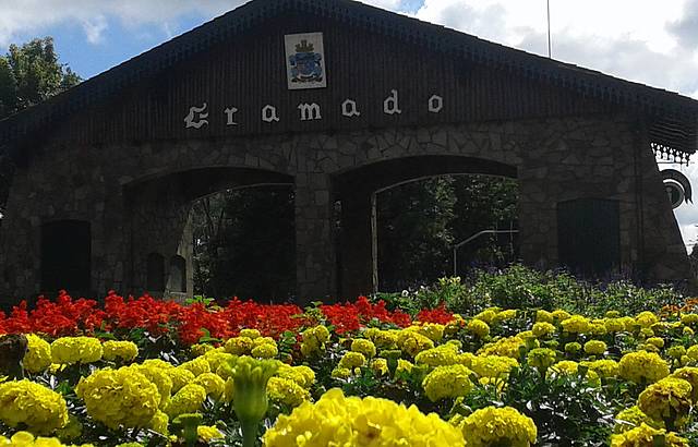 Portico entrada de Gramado