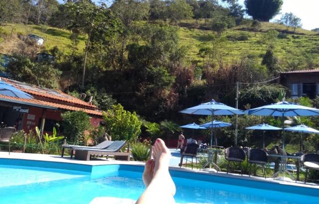 Sol, piscina e tranquilidade