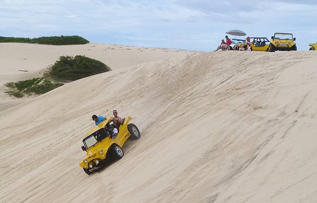 Passeio de buggy com emoo