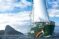 Navio do Greenpeace aberto a visitas no Píer Mauá (RJ)