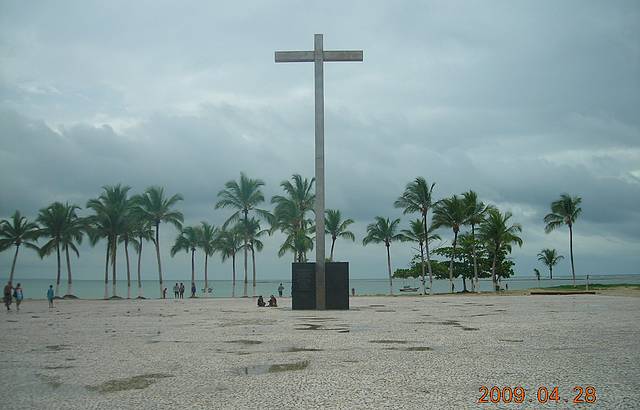 Cruz da primeira missa rezada no Brasil(Coroa Vermelha)