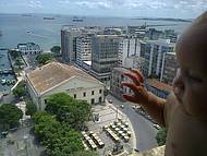 Mercado Modelo visto do Elevador Lacerda para a foto