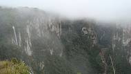 Vista do Canyon com Nevoeiro