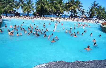 Primeiro grande parque aquático do Acre terá toboáguas radicais