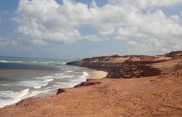 Vista de cima das Falsias