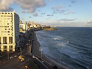 Linda vista da praia da Barra, a partir do Farol da Barra