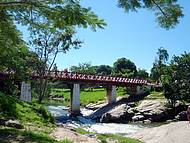 Ponte sobre o Rio 