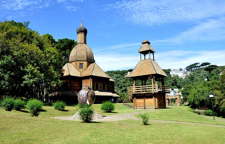 Memorial Ucraniano no Parque Tingui