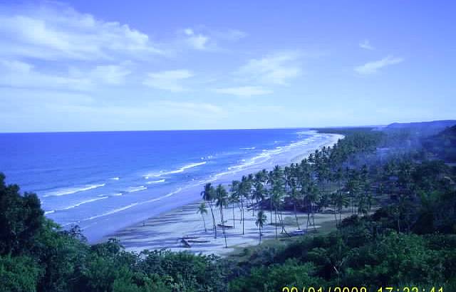 Mirante da Praia de Itacarezinho. Bela paisagem no final da tarde.