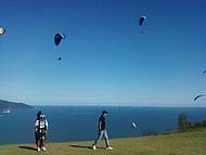 A incrvel sensao de liberdade num vo de paraglider