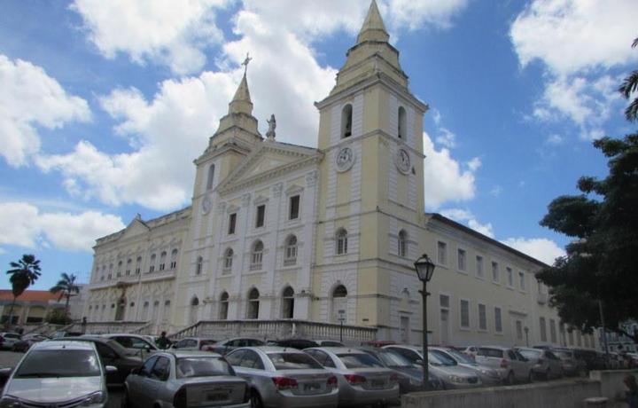 Catedral de Nossa Senhora da Vitória