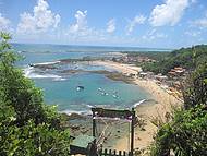 Descida de tirolesa e a linda vista das 1e 2 praia do Morro.