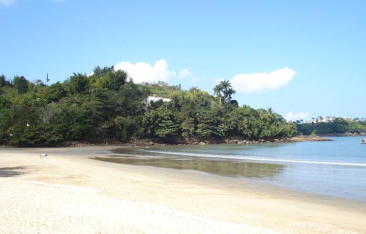 Manh na praia do Perequ Mirim.