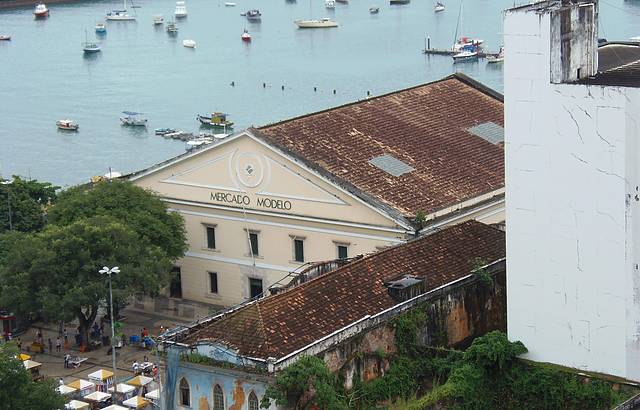 Lugar Bonito e Preos Abusivos