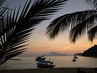 Entardecer na Praia de Palmas