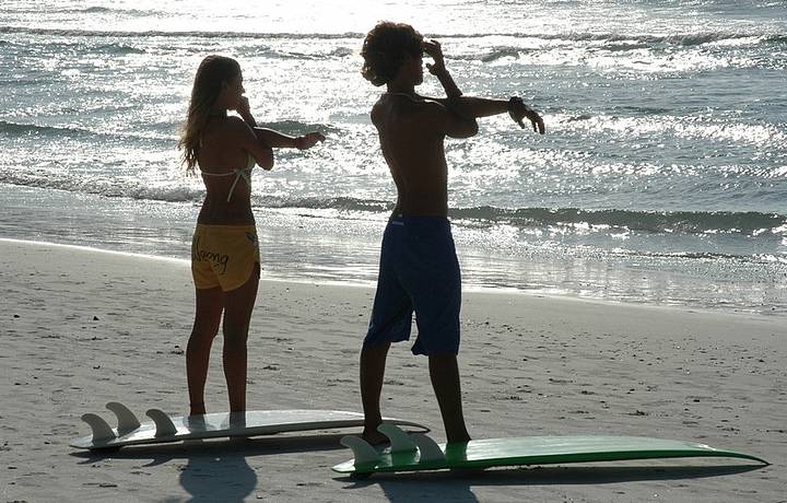 Atividade  praticada em vrias praias da regio