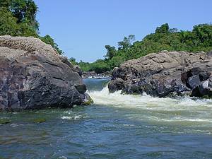 Cachoeira da Fumaa: guas do Xingu formam belas quedas <br>