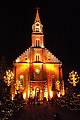 Igreja iluminada durante o Natal Luz