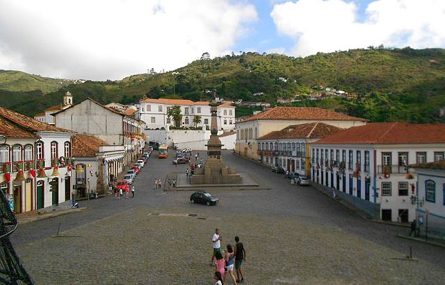 Ouro Preto s com guia.