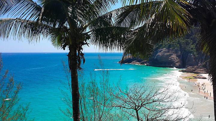 Passeio na praia da Joatinga