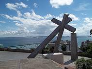 Monumento Cruz Caída...