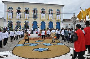 Corpus Christi: Cidade se enfeita para as festas religiosas<br>