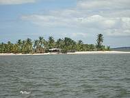 Passeio de barco na Baia de Camamu