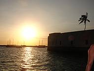 Pôr-do-sol no Forte visto do trapiche