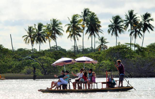 Passeio de Jangada em Maracaipe