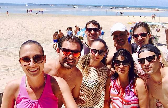 Foto com a famlia em Praia dos Carneiros!