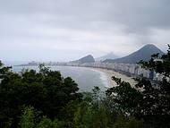 Copacabana vista do alto do morro do Leme