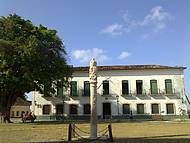 Pelourinho e Prefeitura