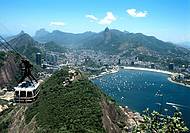 Por todos os lados, belas paisagens cariocas