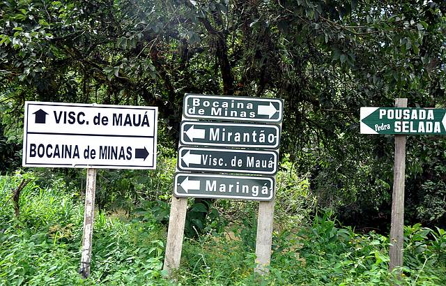 Plaquinhas indicam os pedaços do paraíso