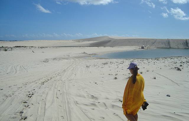 Pequenas lagoas que se formam entre as dunas. Uma paisagem incrvel!