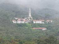 Consolidado como Santurio Religioso e Ecolgico de Minas Gerais.